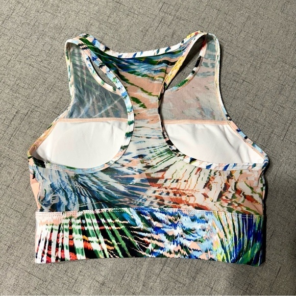 Fabletics Marcia Sports Bra In Marbella Tropical Floral Print Small - Picture 5 of 11